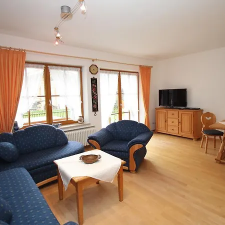 Kundler Apartman *