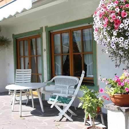 Kundler Apartman Farchant